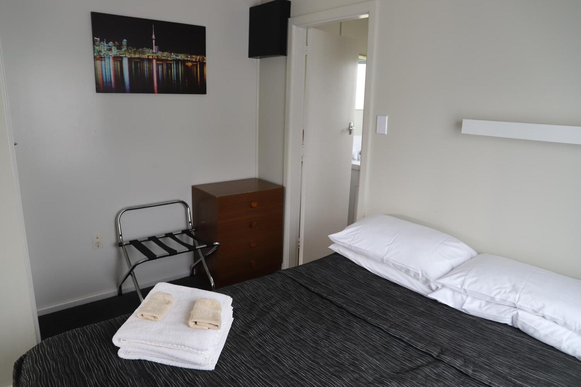 Sierra Beachfront Motel Kaikoura Bagian luar foto
