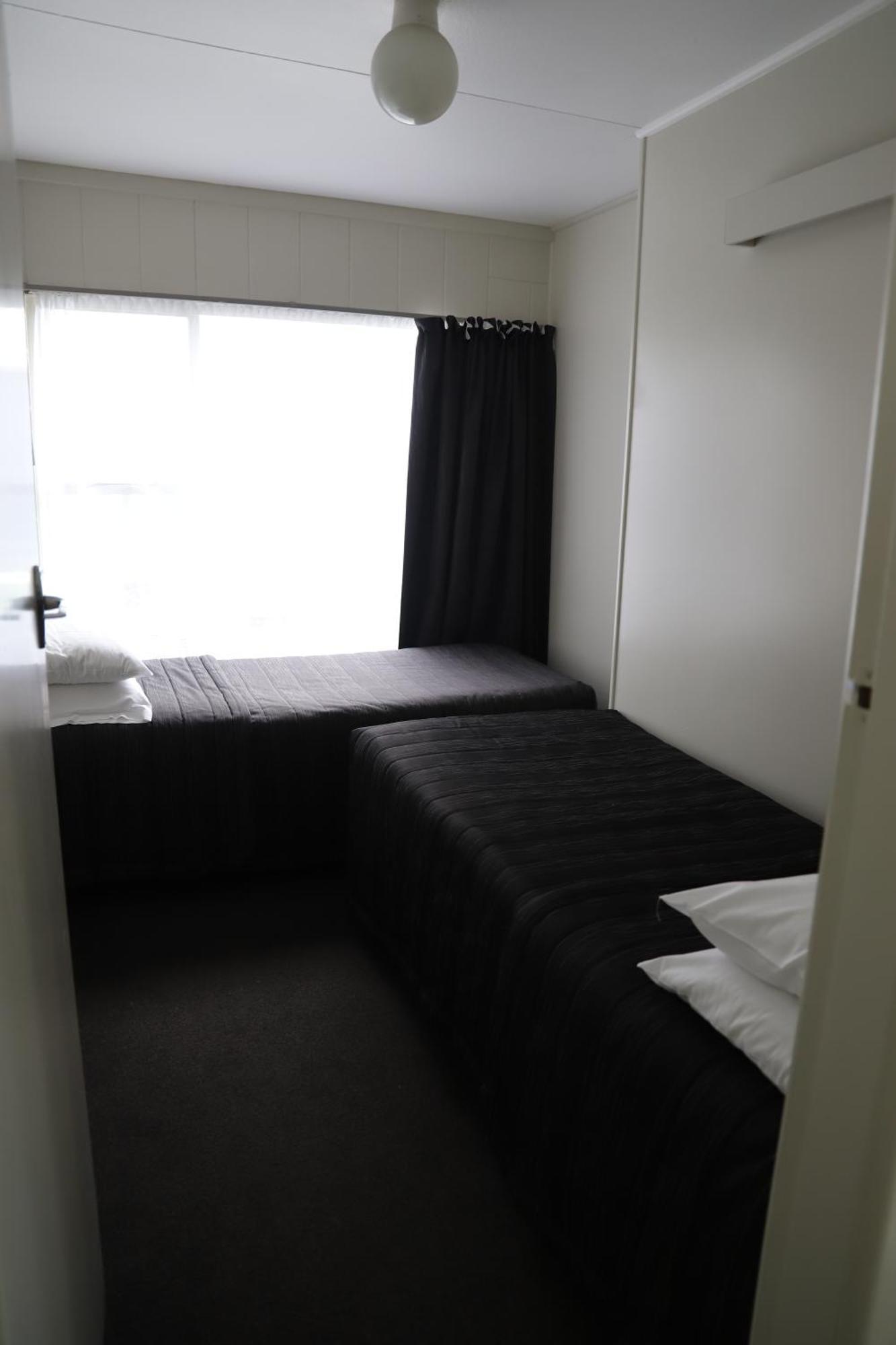 Sierra Beachfront Motel Kaikoura Bagian luar foto